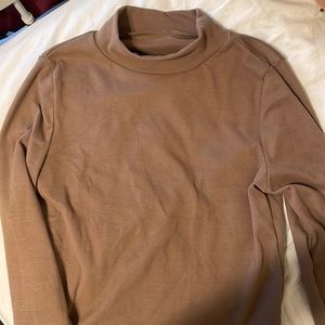 Soft Layering Mock-neck Top